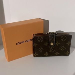 LV kisslock wallet